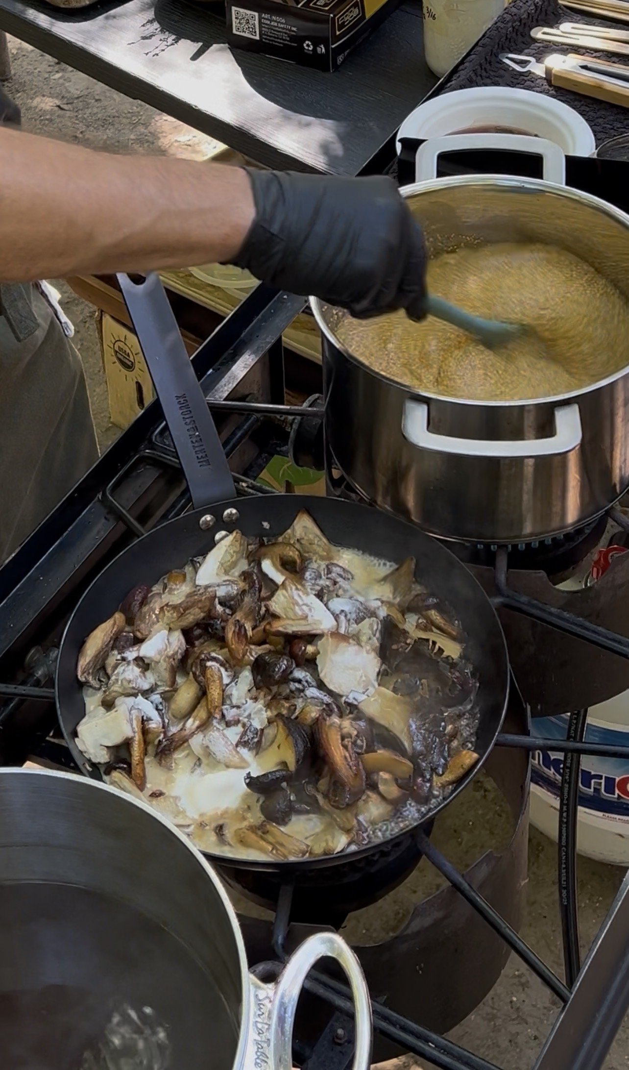 polenta with sautéed mushrooms