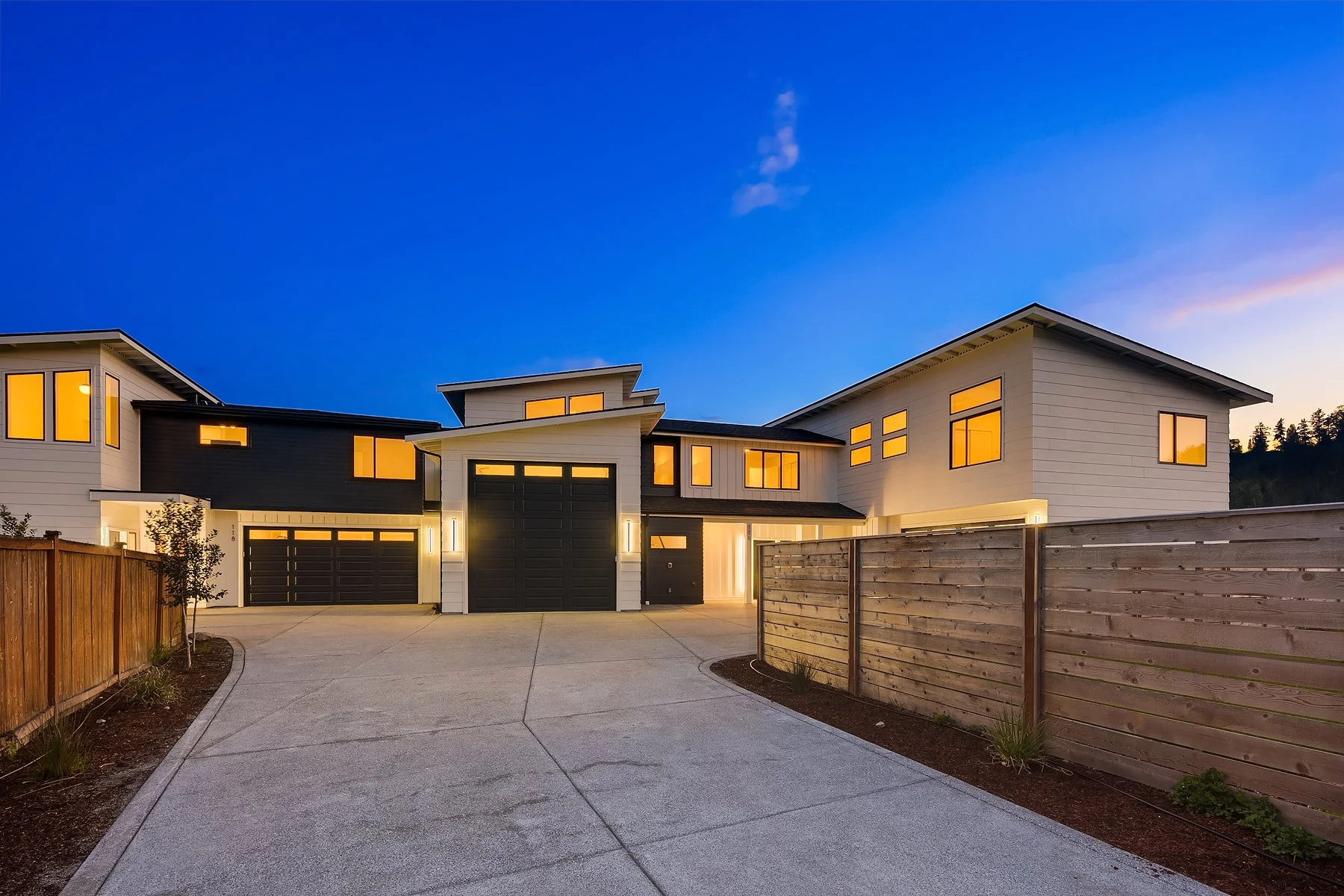116 4th Ave S