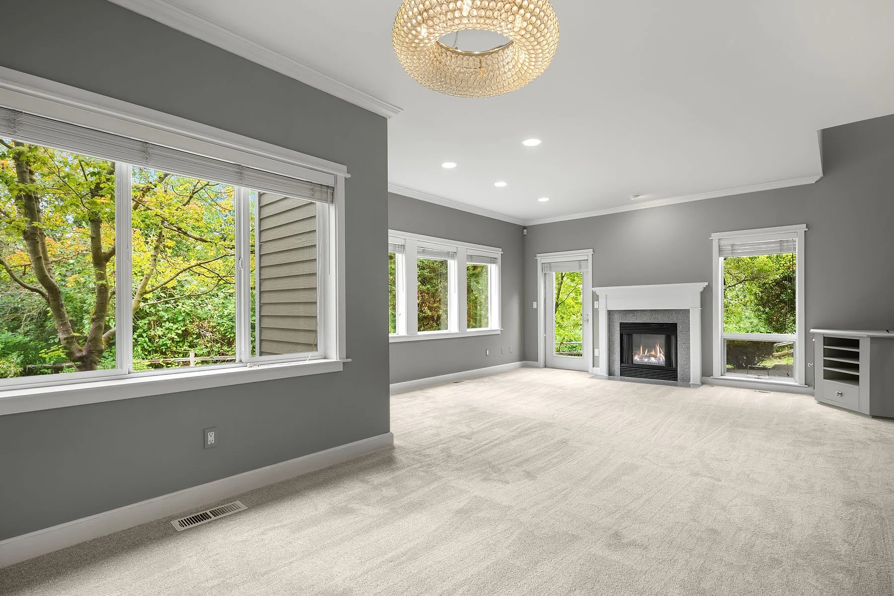 10032 NE 38th Ct - Reshoot