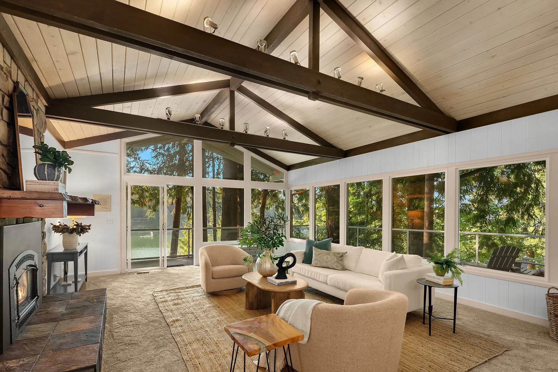 11411 NE Blue Heron Ln