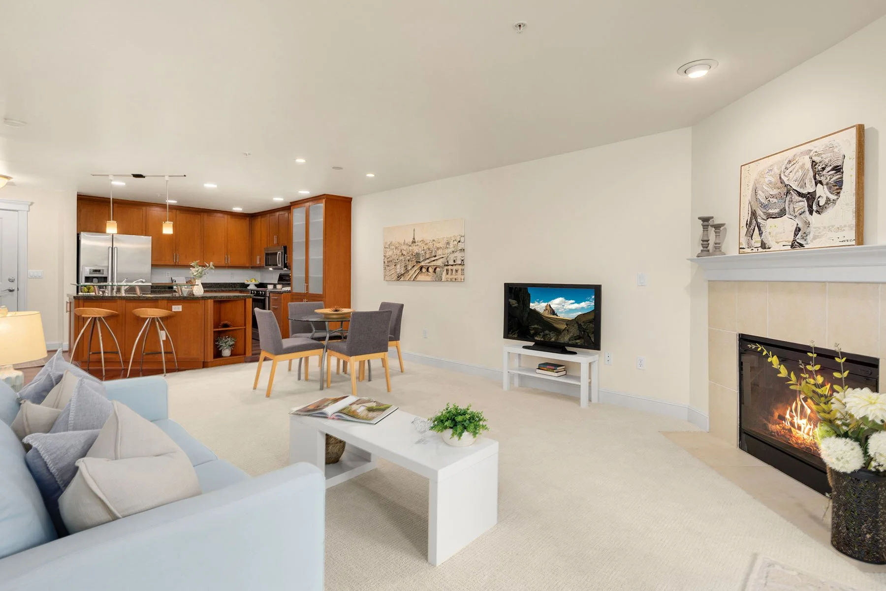3150 W Government Way #305