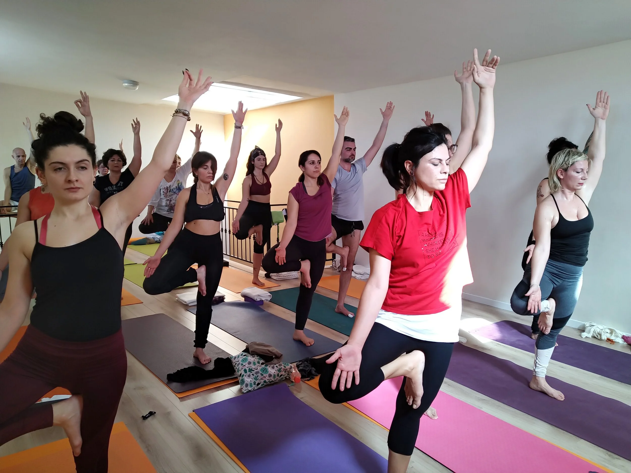 Corso Insegnante Yoga 250 ore Annuale a Weekend foggia hariom