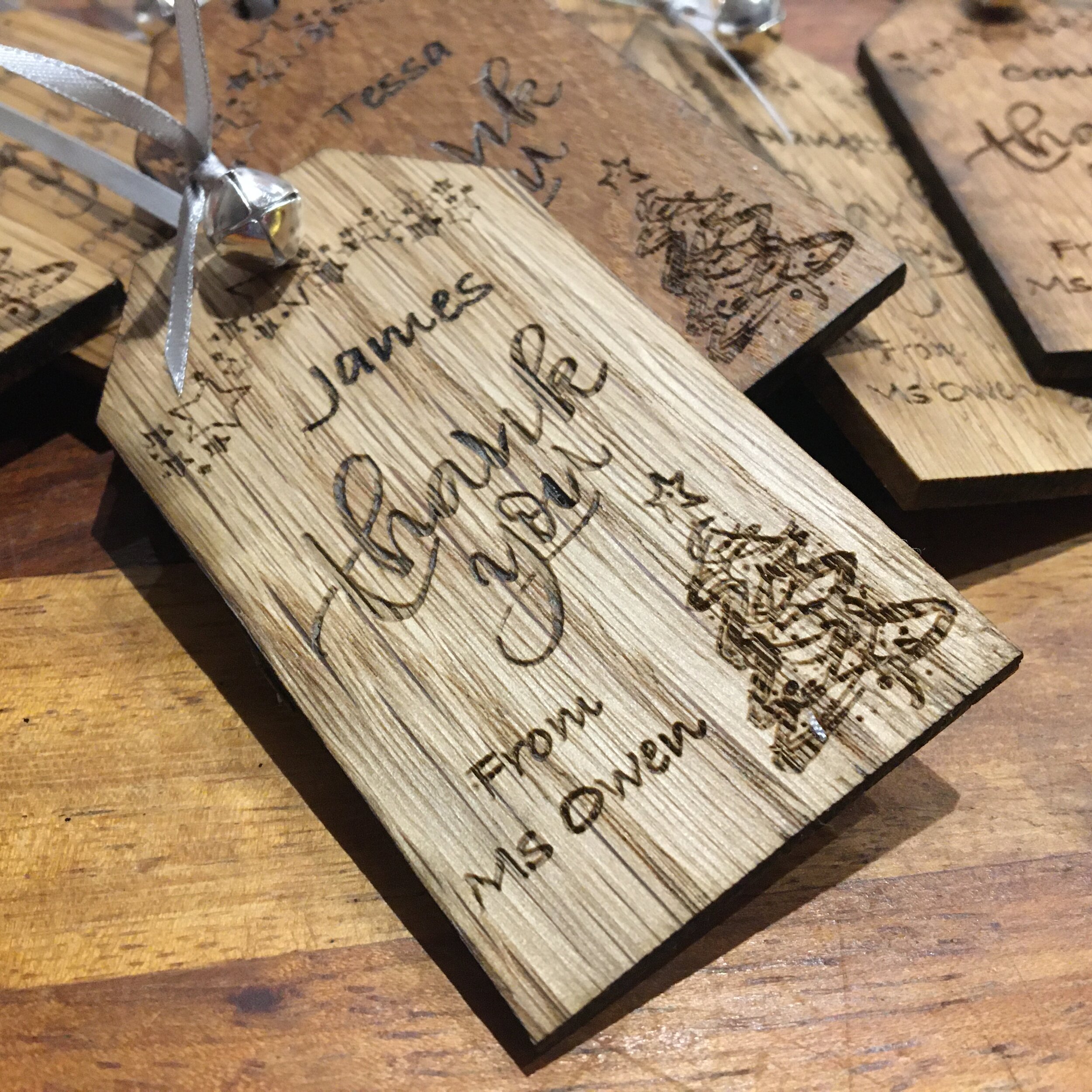 It was a pleasure to make these Oak Christmas Tags for the Headteacher of the local secondary school where our two children attend. We have had so much support from her and the staff, it was an absolute honour to make 120 of these, individually personalised with each staff name.  Such a lovely gesture of appreciation for such wonderful, hardworking staff.