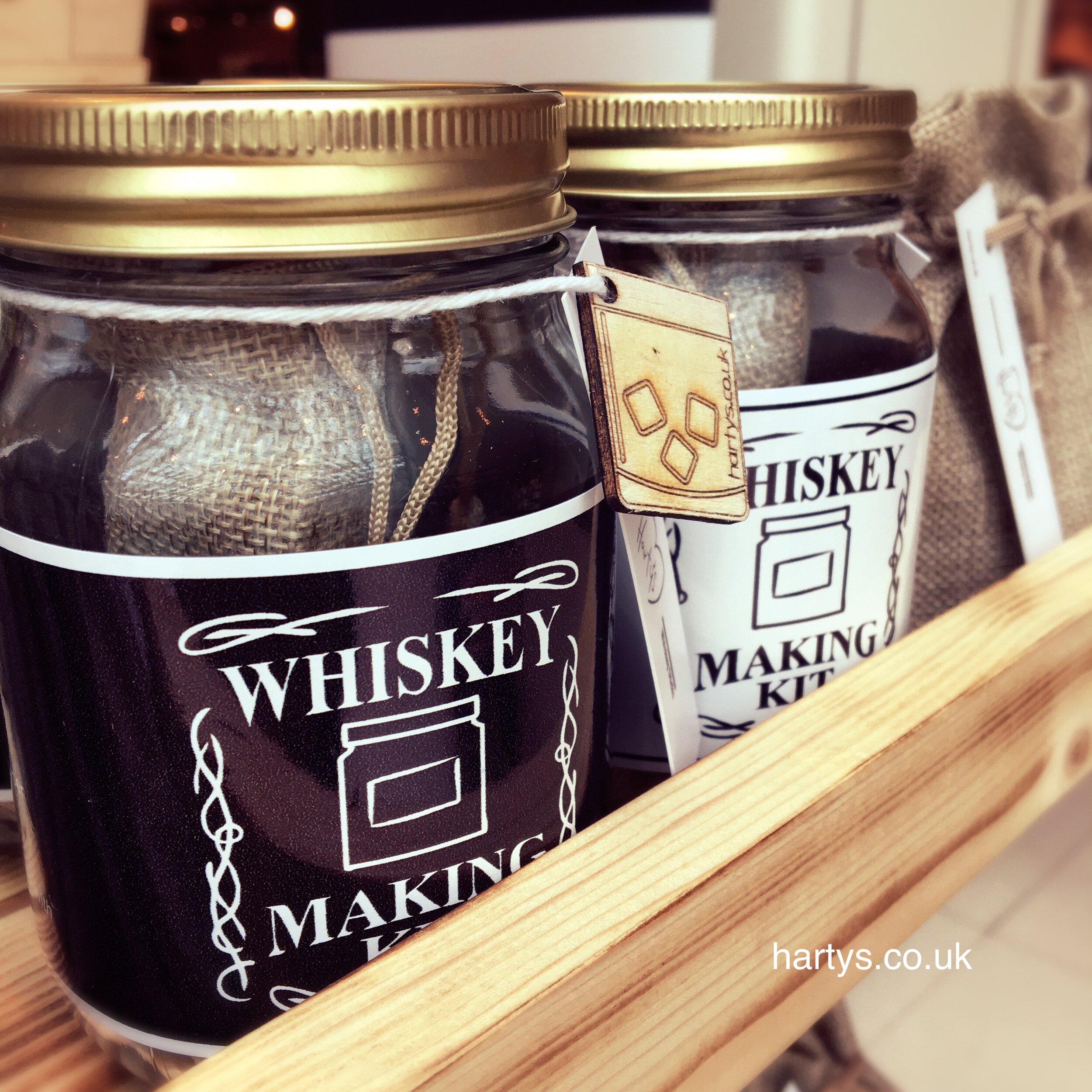Make Whiskey from vodka with our best selling Whiskey Sticks® - Know a whiskey lover? Then read on…Our Oak Whiskey Sticks® allow you to make your own unique whiskey, from vodka on a small scale at home.A perfect gift with a difference, for that hard-to-buy for-someone!3 Gift Bags for £12 is back!Our Whiskey Making Gift Sets are available for collection. Please get in touch to arrange.