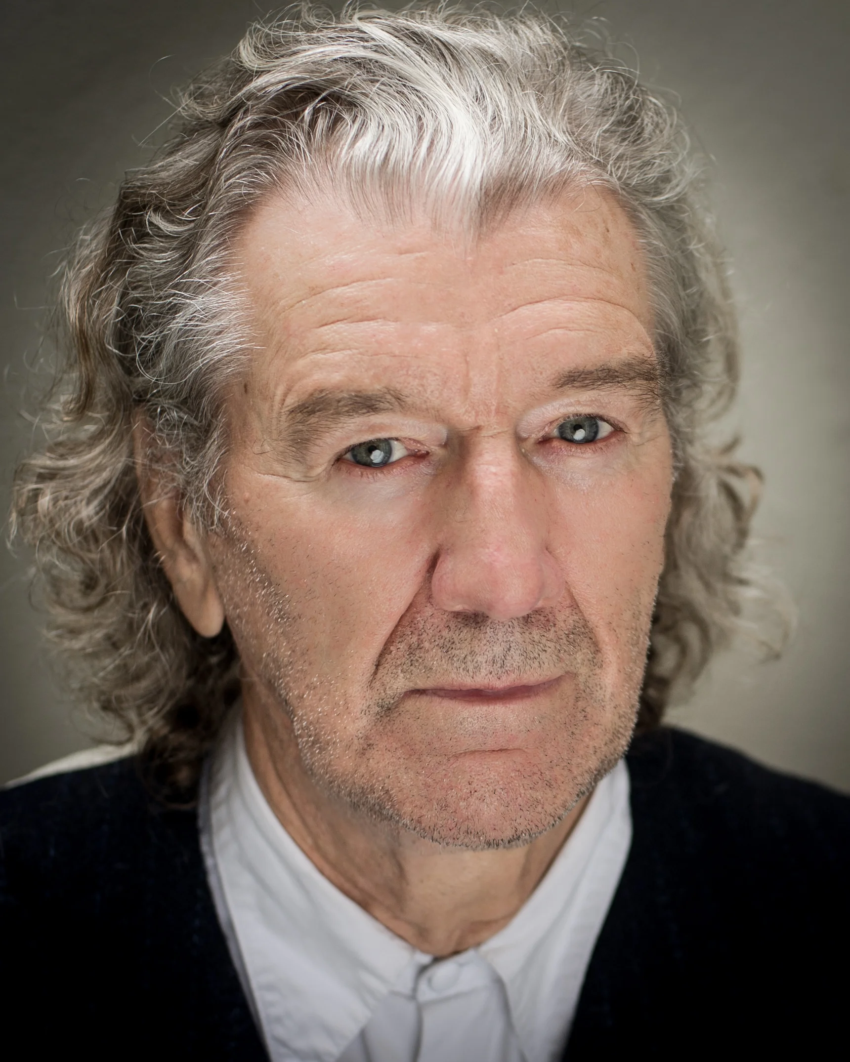 Clive Russell