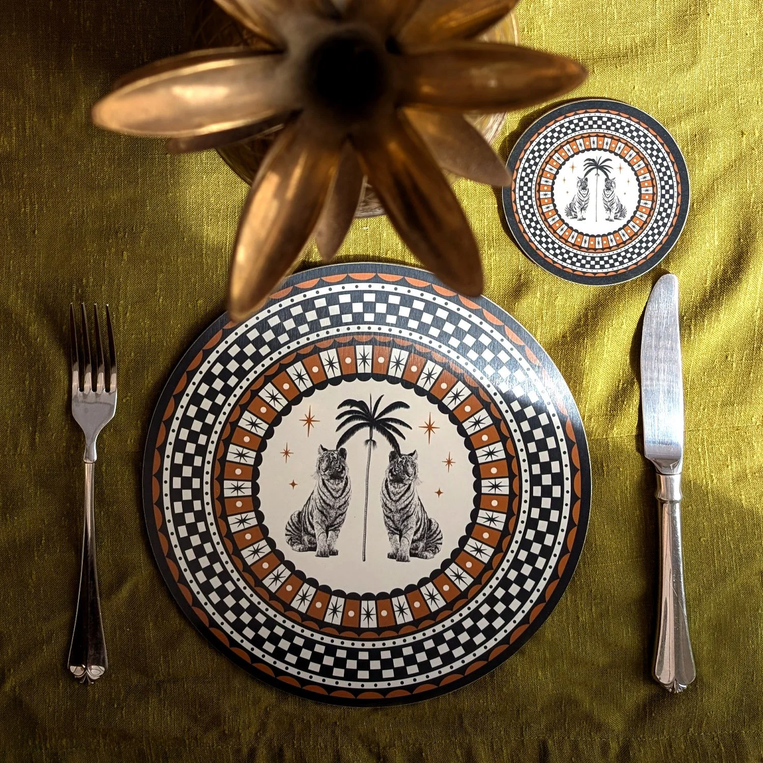Tiger placemat 2.jpg