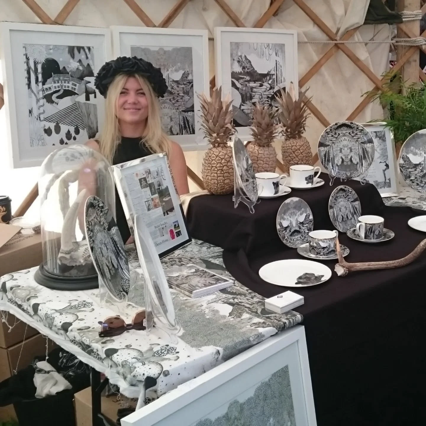 I know everyone is getting all nostalgic for 2016 at the moment and I'm cheating here because this is my first ever market back in 2015 nearly 11 years ago and I had no clue wtf I was doing, just a naive and optimistic gal trying to follow her dream.