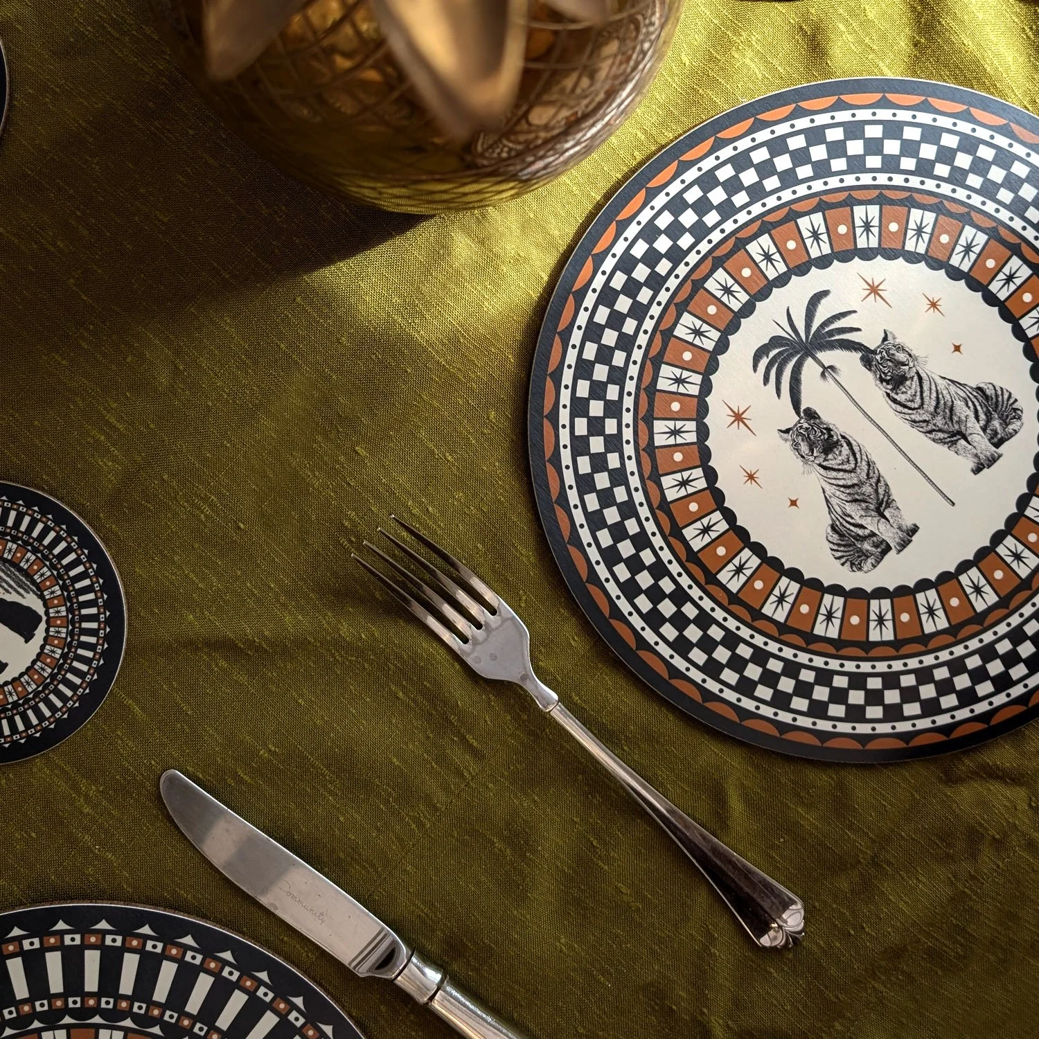 Tiger placemat 3.jpg