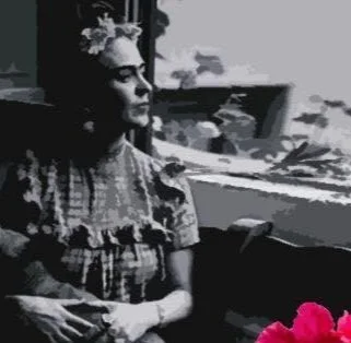 SI FRIDA LEVANTARA LA CABEZA // SU AUTORRETRATO