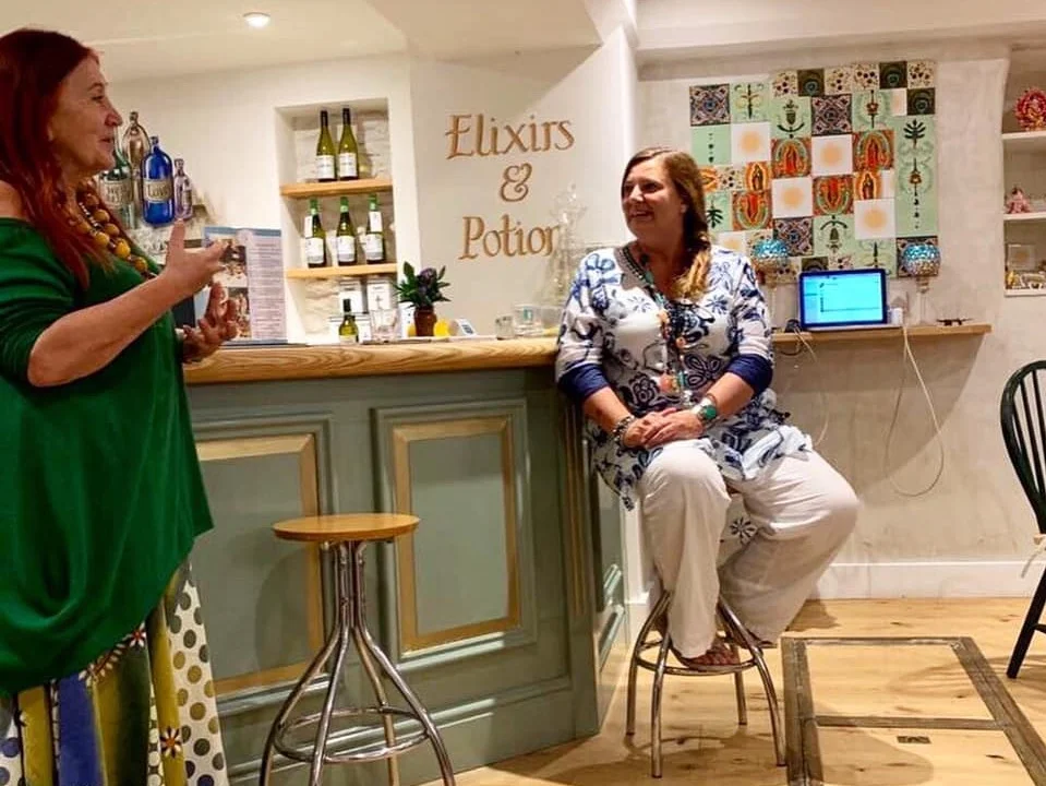 Lynne in-conversation with the brilliant priestess of the sacred voice Stellar Fairbairn.