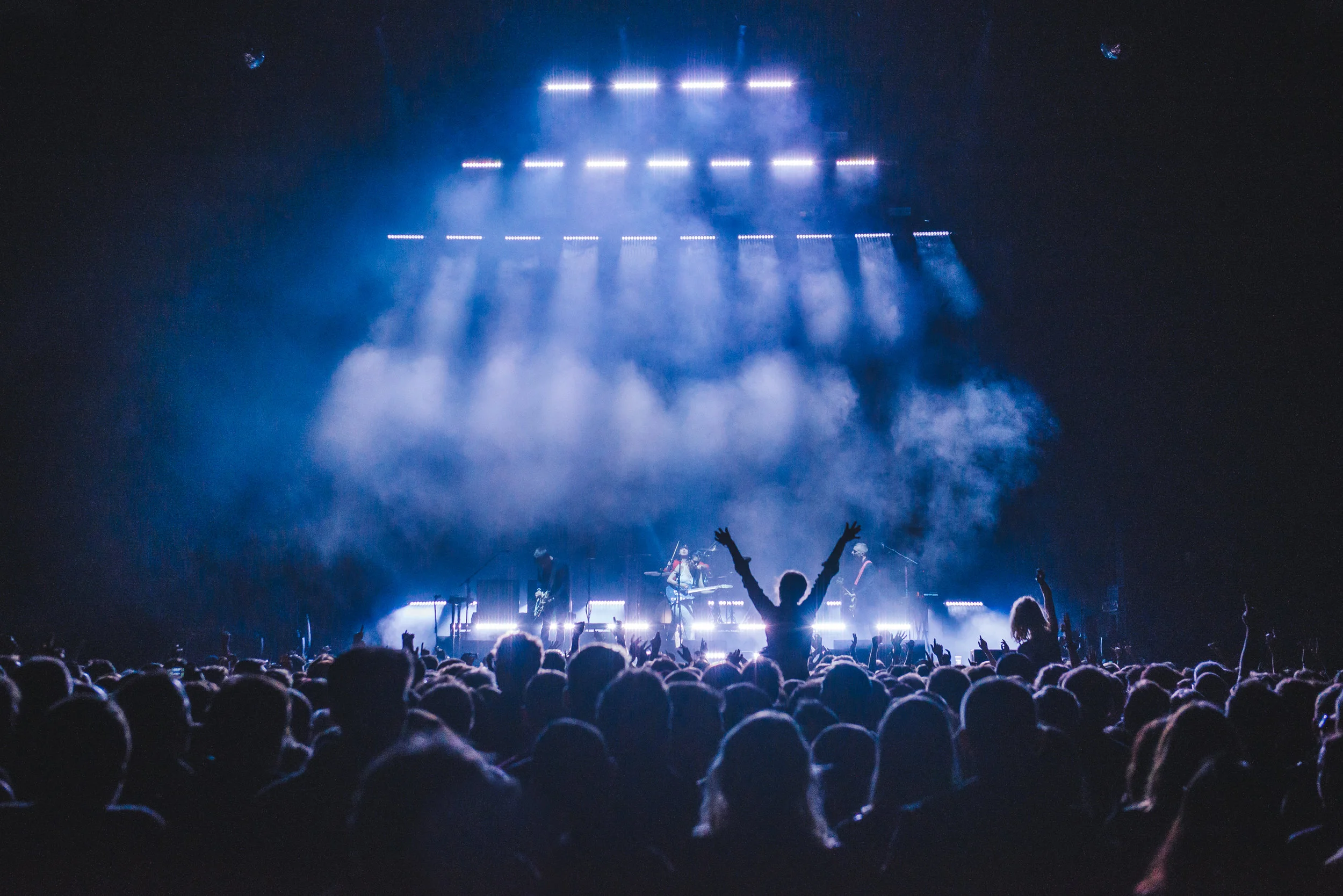 LCR_Wolf Alice _AlexandraPalace.ImageCredit.TheFifthEstateLtd_51 copy.jpg