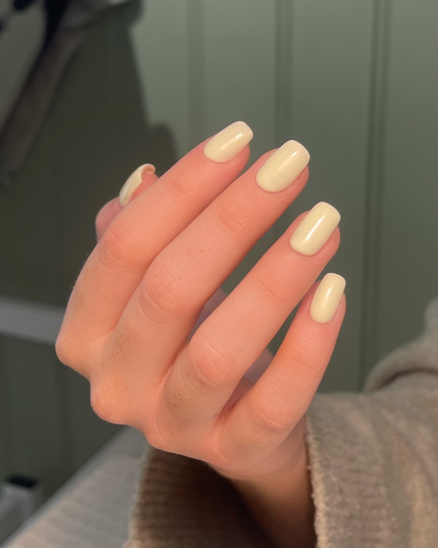 banana split 🍌

@the_gelbottle_inc 

#nails #thegelbottleuk #thegelbottleinc #tgb #tgbbananasplit #mani #biab #biabnails #likes #manicure #nailitmedia #nailsofinstagram #likes #biabjourney