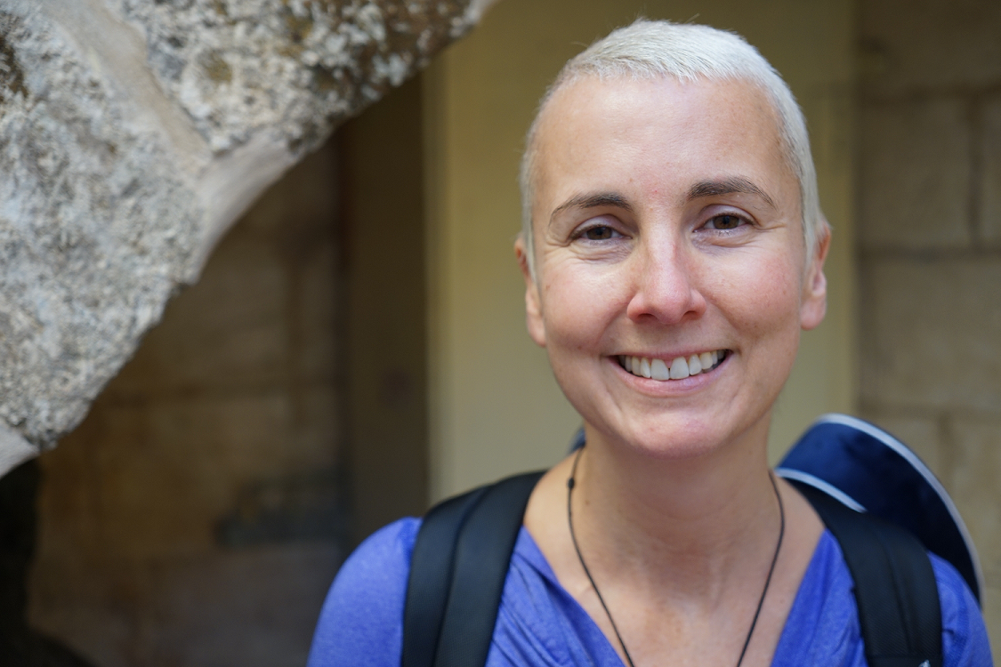 HollyPhoto04.png