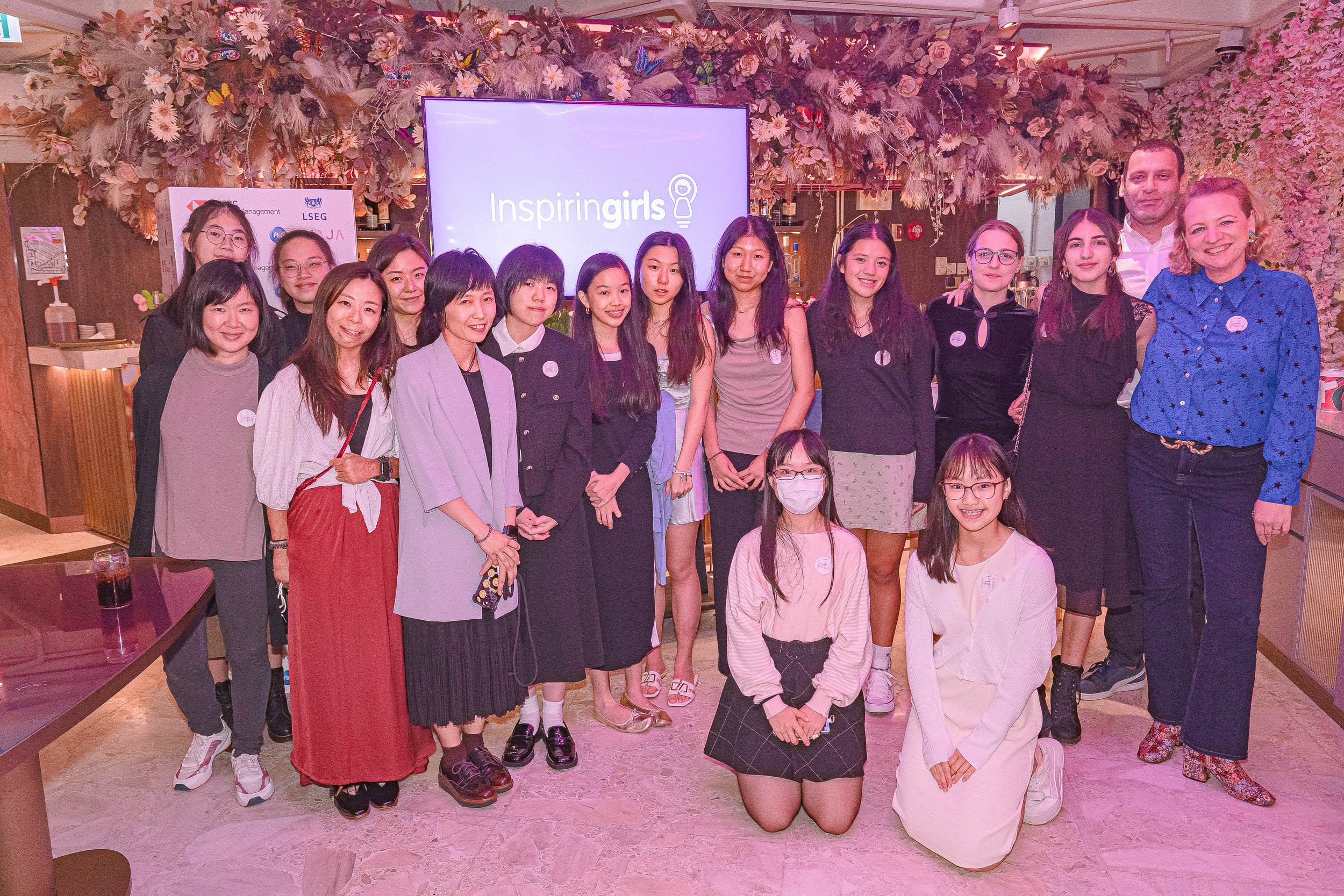 (2023-12-11)InspiringGirls_HKGalaCocktail_at_JAJA_078 (1).jpg