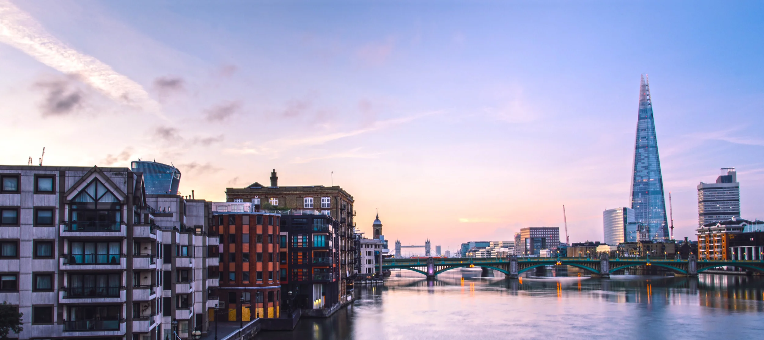 london_thames_and_shard_hp.jpg