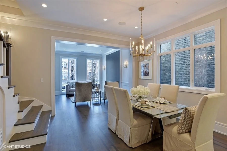 07_2122NKenmoreAve_93_LivingRoomDiningRoom_LowRes.jpg