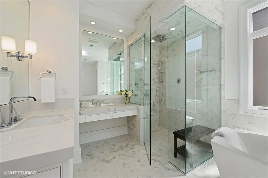 22_2138NSeminaryAve_13001_MasterBathroom_LowRes.jpg