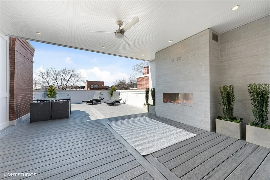 41_2138NSeminaryAve_117_Terrace_LowRes.jpg