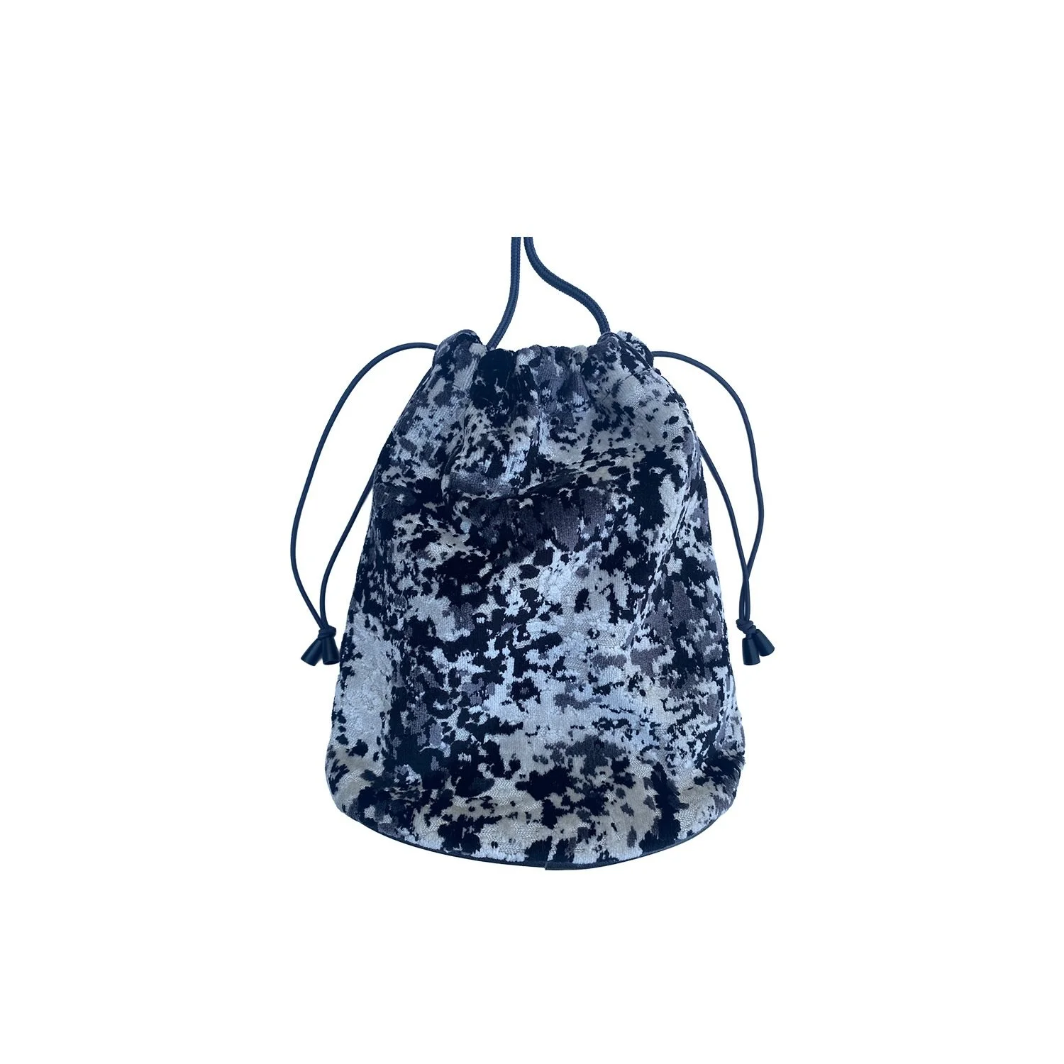 Lola Velvet final.jpg