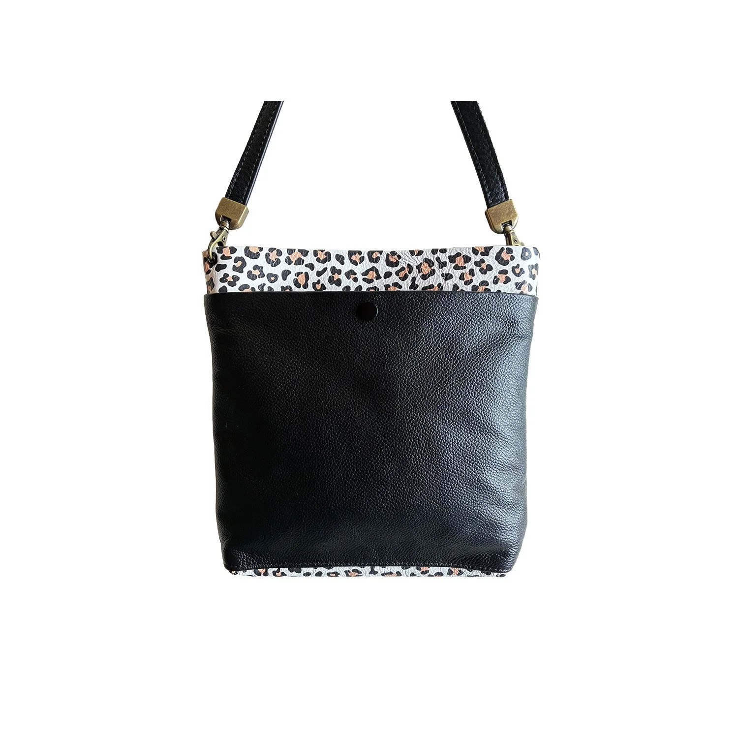 summer leopard one pocket tote sale.jpg
