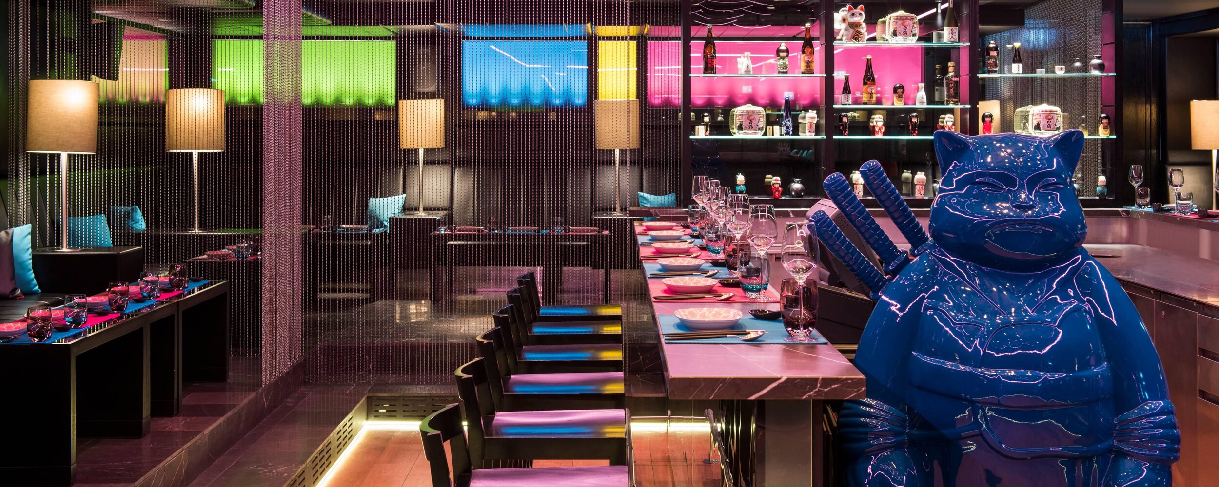 Carve-Sushi-bar-and-Asian-Fusion-verbier-restaurant-Interior-2.jpg