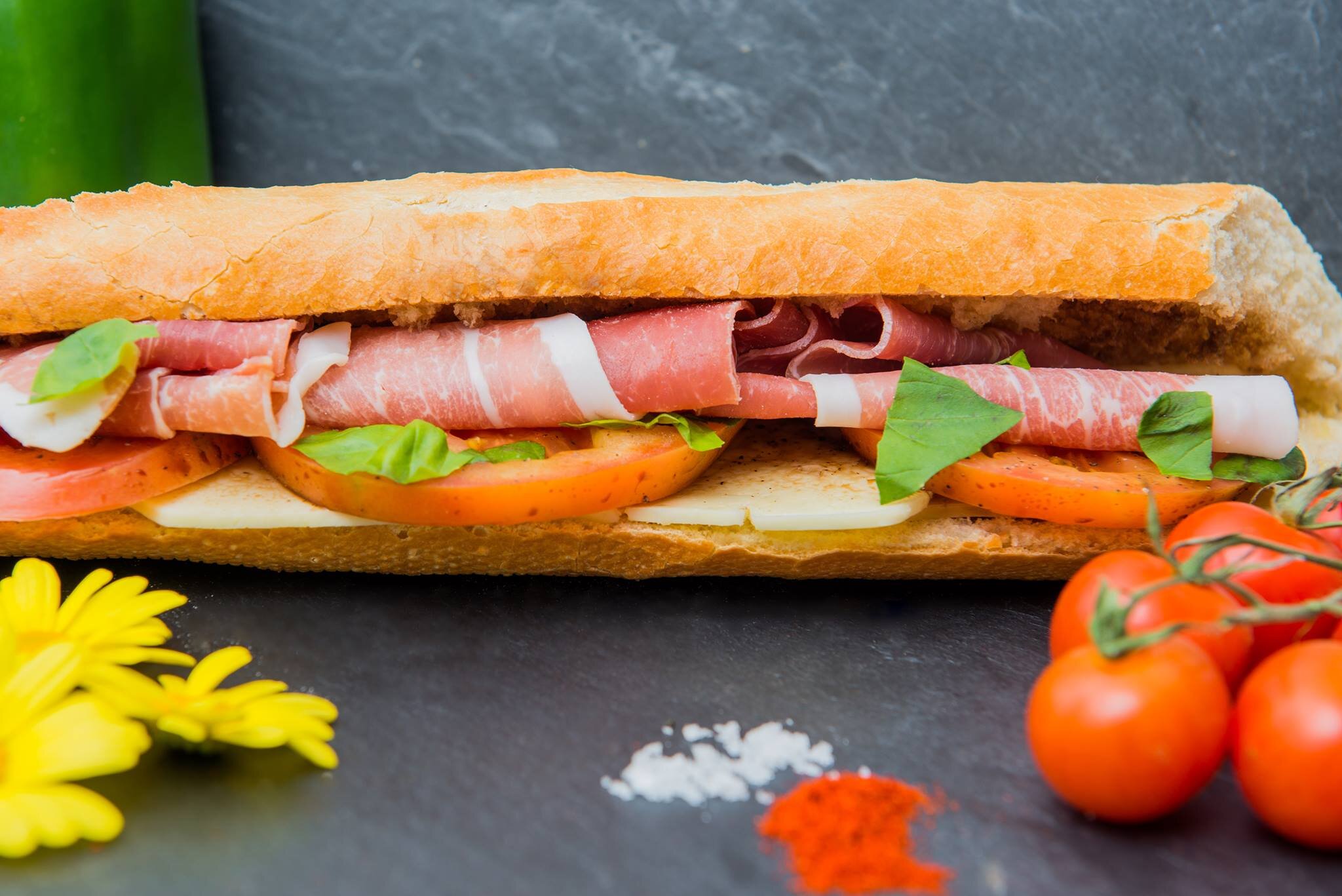 Hauts-sandwiches-verbier-restaurant-Food.jpg