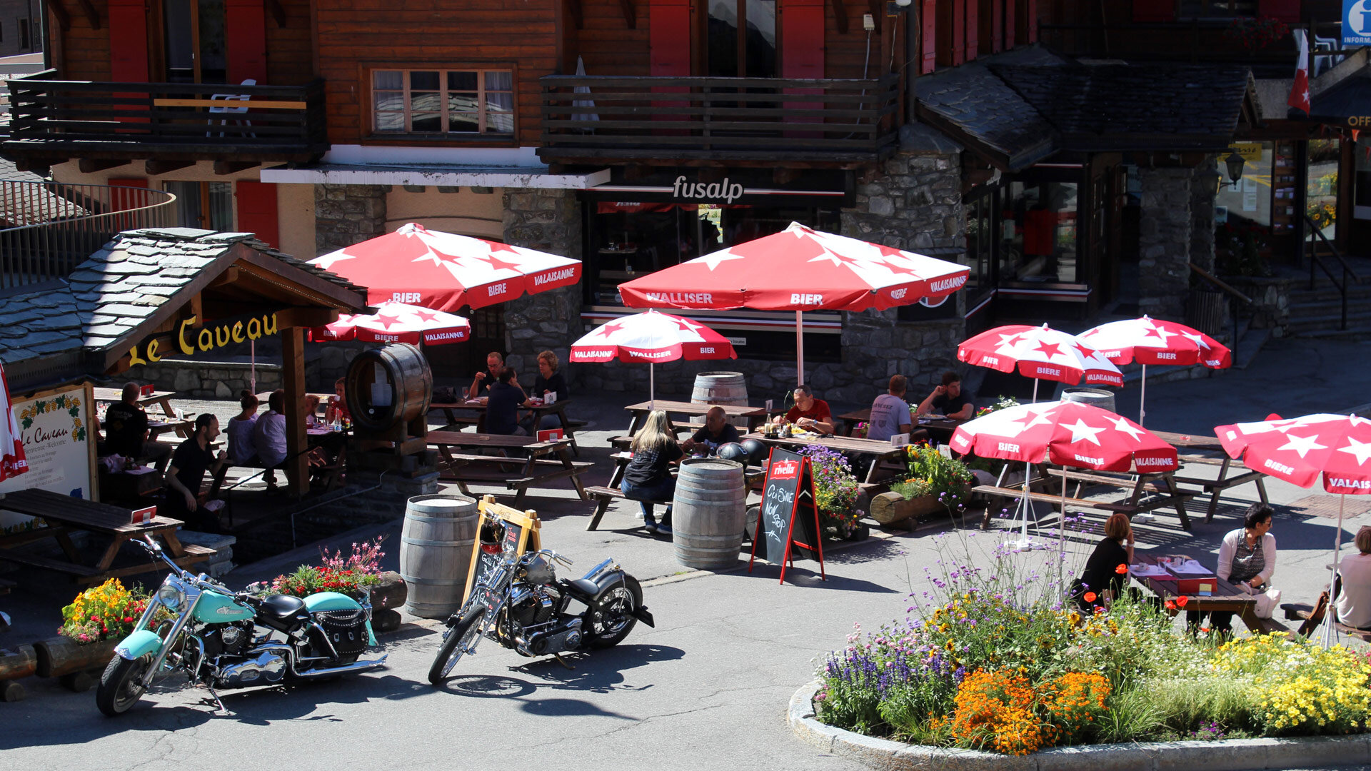 le-caveau-verbier-restaurant-exterior.jpg