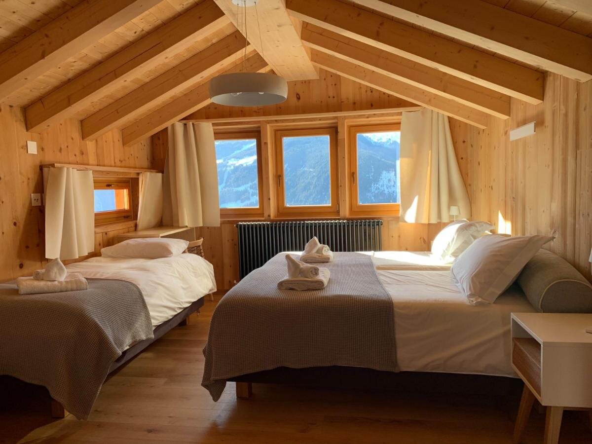 hotelski-verbier-hotels-bedroom.jpg