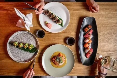 verbier-restaurants-u-yama-sushi-bar-food-table.jpg