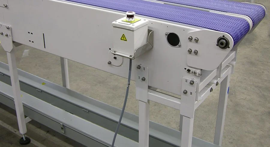 conveyor-1b-900x490.jpg