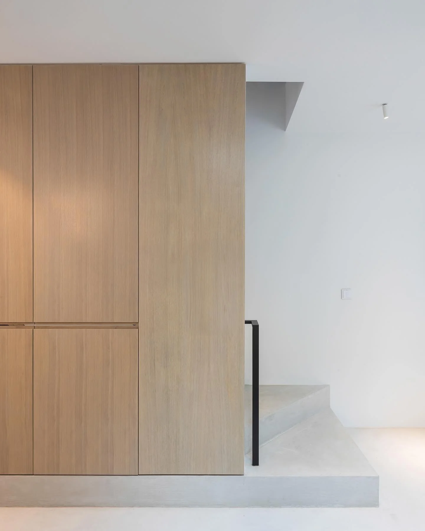 Staircase panel detail : Islington 

#myhome #home #interiors #interior #interiordesign #interiorproject #refurb #renovation #homereno #londonreno #periodproperty #victorianterrace #victorianhome #myperiodinterior #victorianhouserennovation #homedeco