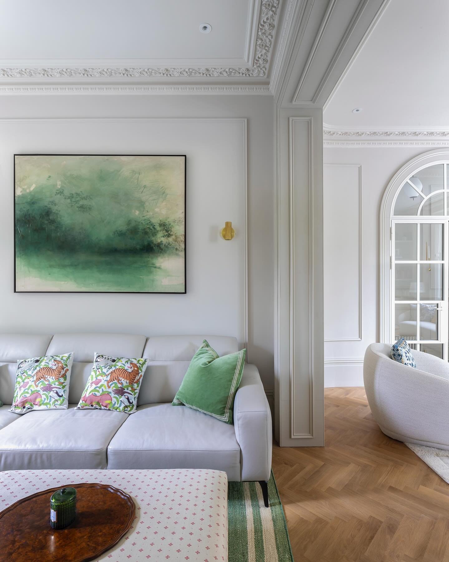 4 storey Victorian Terrace 

Belsize Rd : South Hampstead 

#myhome #home #interiors #interior #interiordesign #interiorproject #refurb #renovation #homereno #londonreno #periodproperty #victorianterrace #victorianhome #myperiodinterior #victorianhou