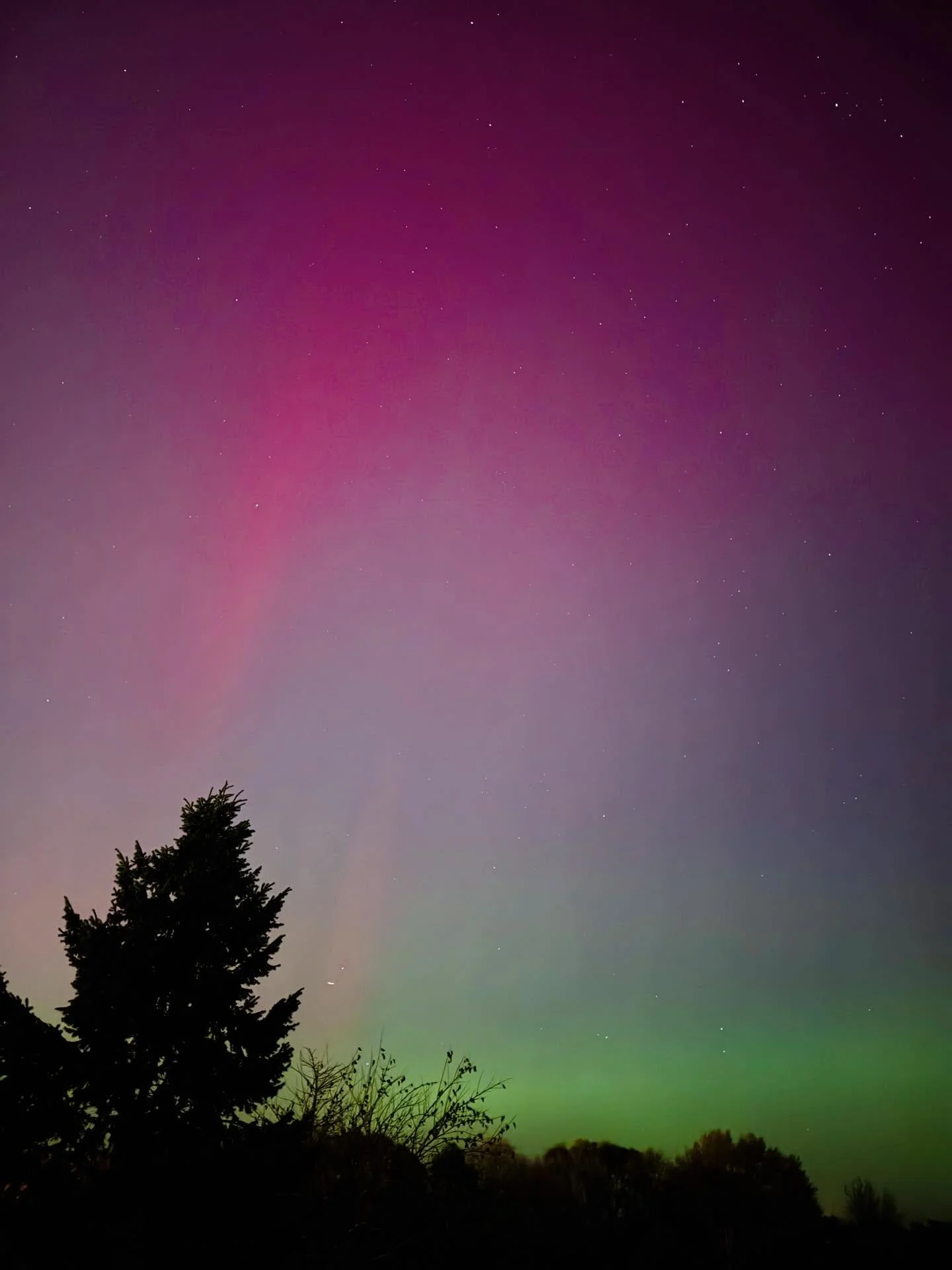 her math test is going to be rough in the morning but worth it. #northernlightschicago