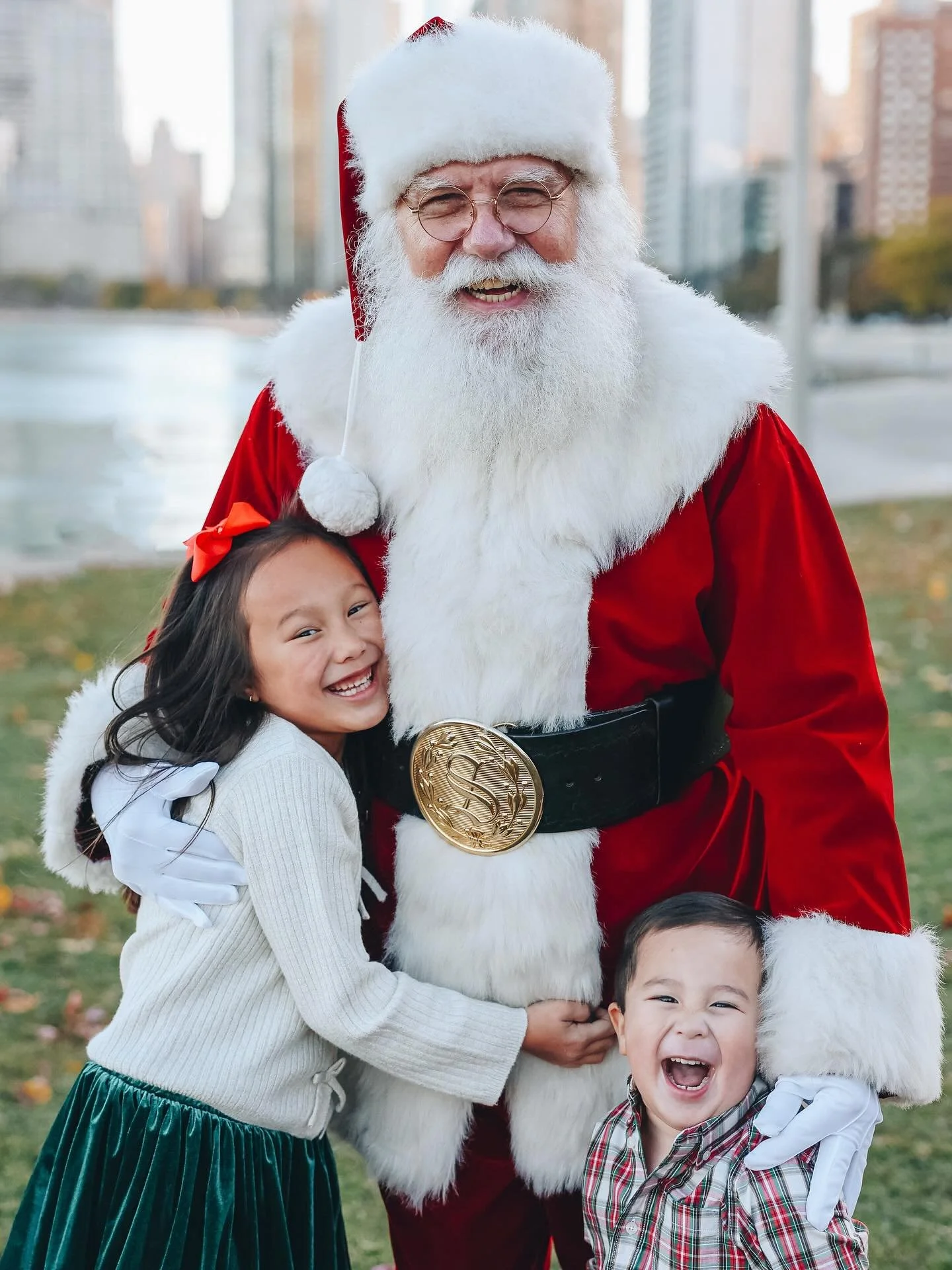 laughing all the way 💫