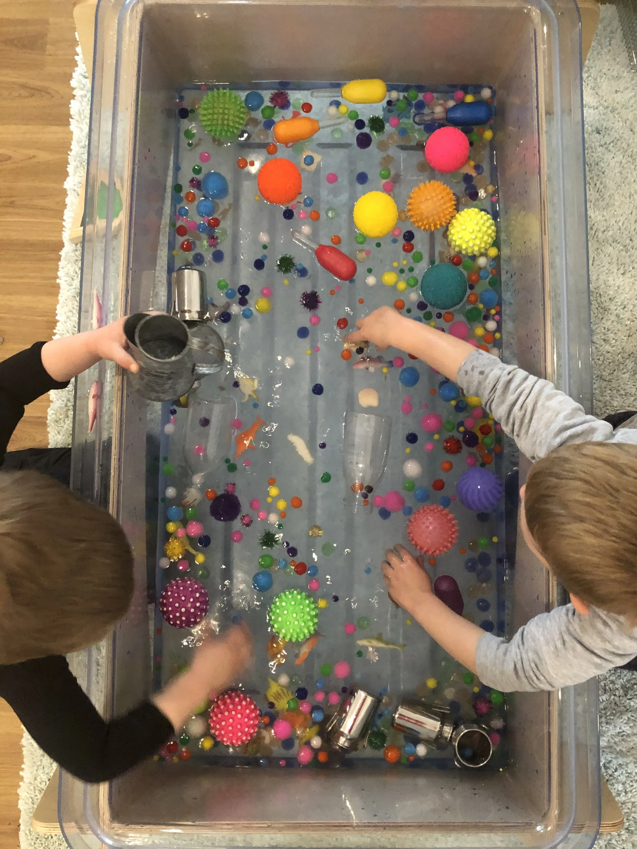 32934FC4-7052-49F9-9307-752AAF0775D3