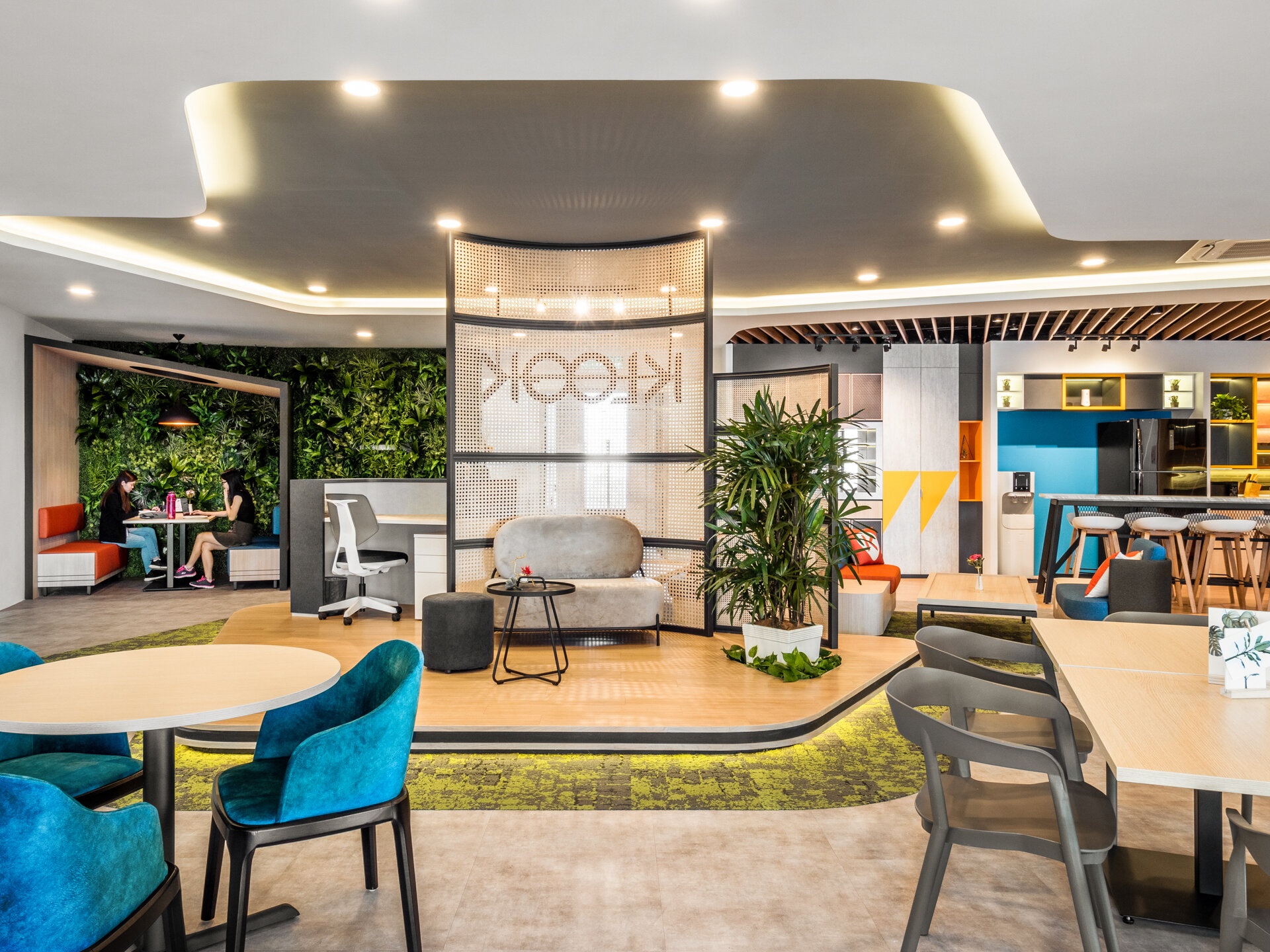 IDPM_Klook Office_lowres-10.jpg