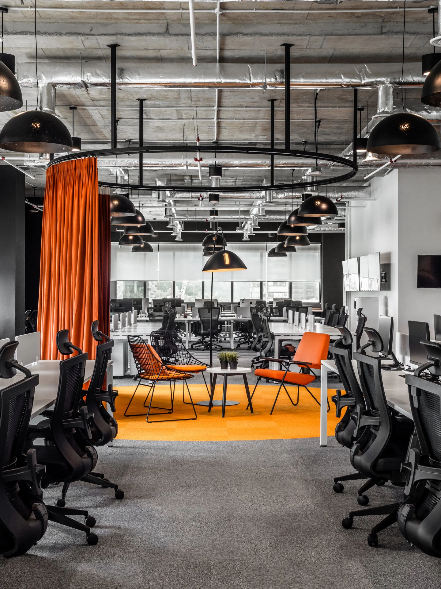   “StoreHub is a fast-growing tech company looking for a well-designed office that displays their strong ideologies of team building. How do we design a large open office that also caters for collaborative and cozy settings?”  