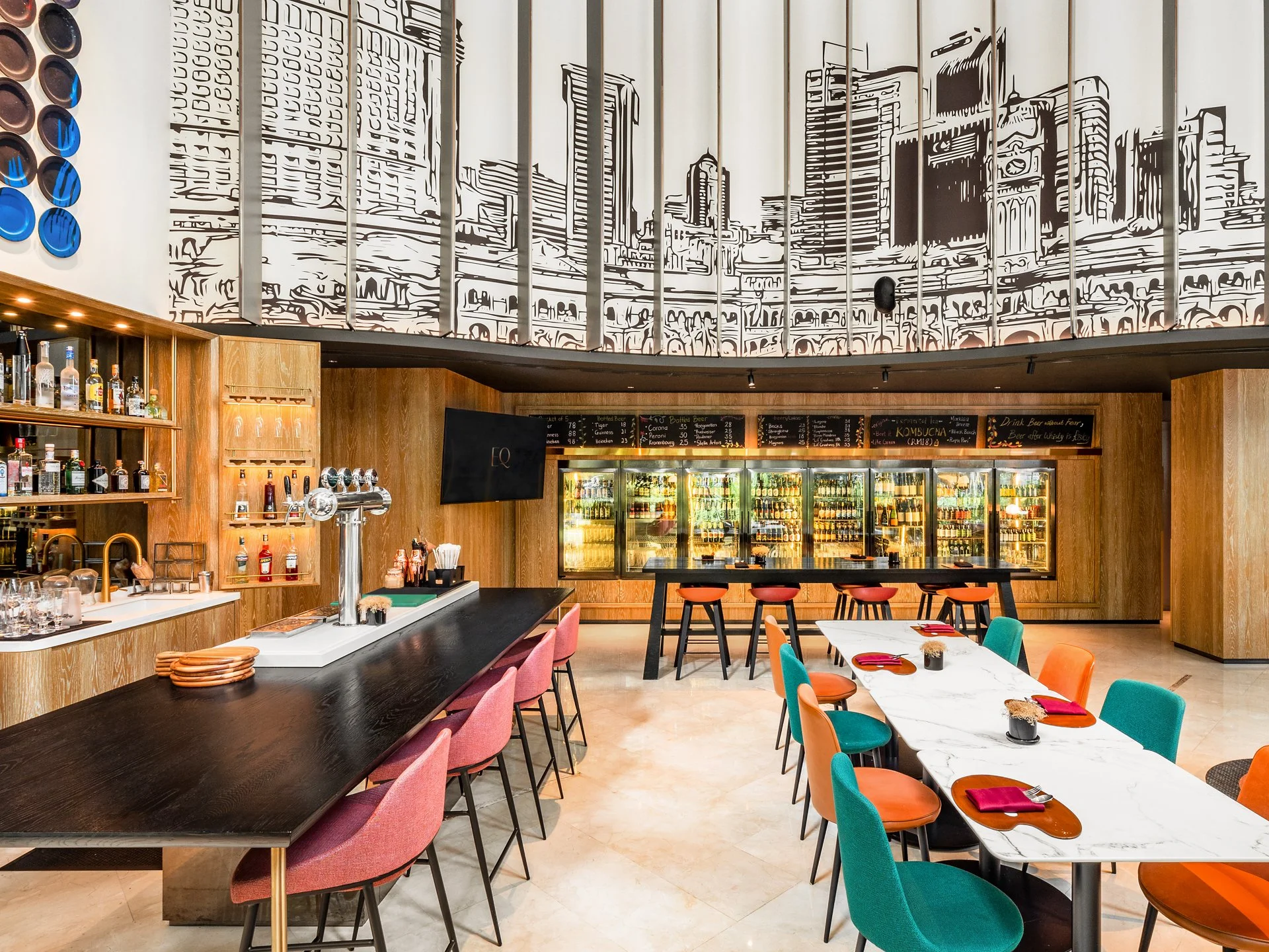  Driving along the street outside EQ Kuala Lumpur, you might catch a glimpse of a wall mural running the length of the bistro.  The mural depicts a sketch of the Kuala Lumpur skyline, a nod to the hotel’s location in the Malaysian capital city. 