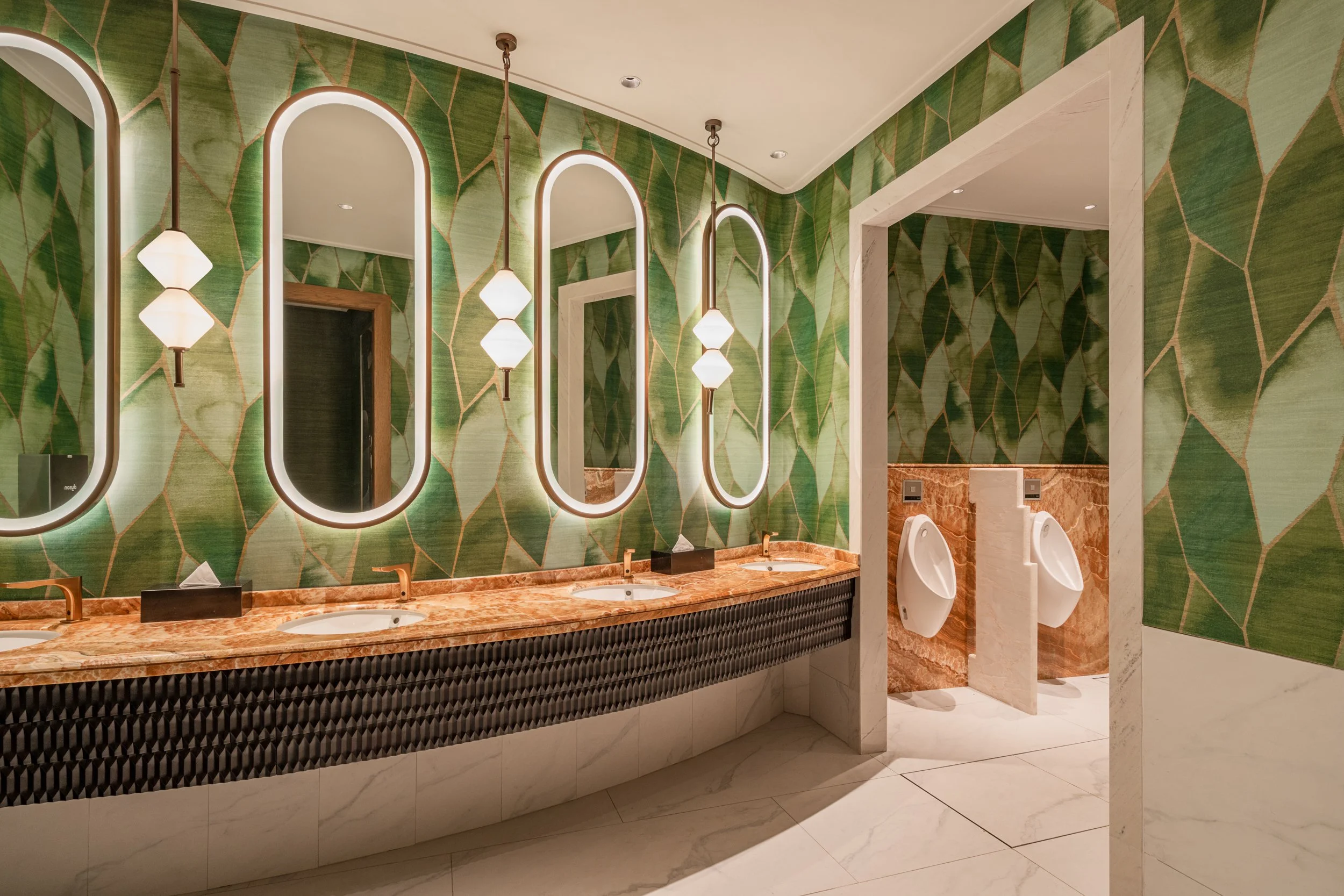 CYML_Global Lounge & Spa_lowres-57.jpg