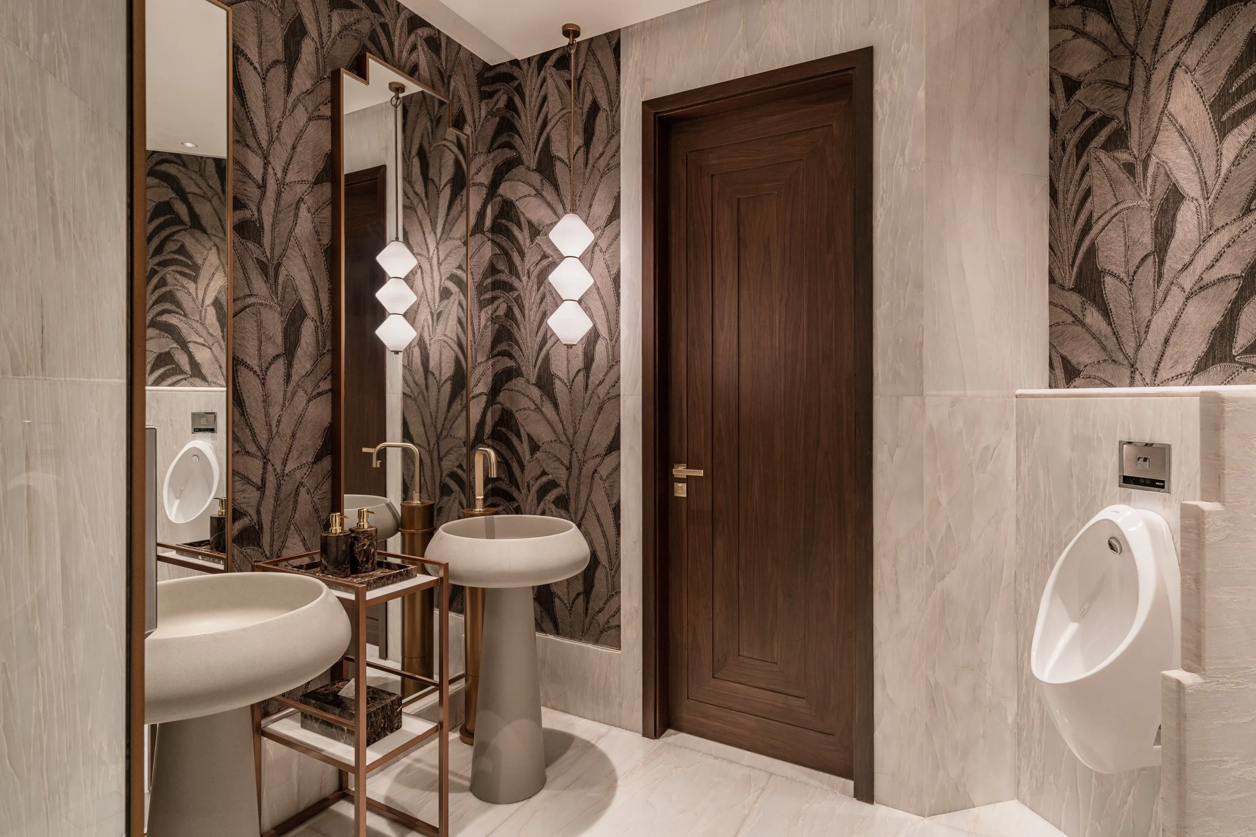 CYML_Global Lounge First_lowres-32.jpg