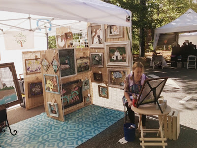 Jill Williams painting at an event in Sandy Springs, Georgia