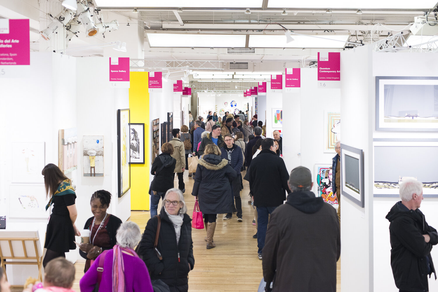 Affordable-Art-Fair-Spring-2017.-Courtesy-of-Affordable-Art-Fair.-Photography-by-Reed-Photographic.-.jpeg