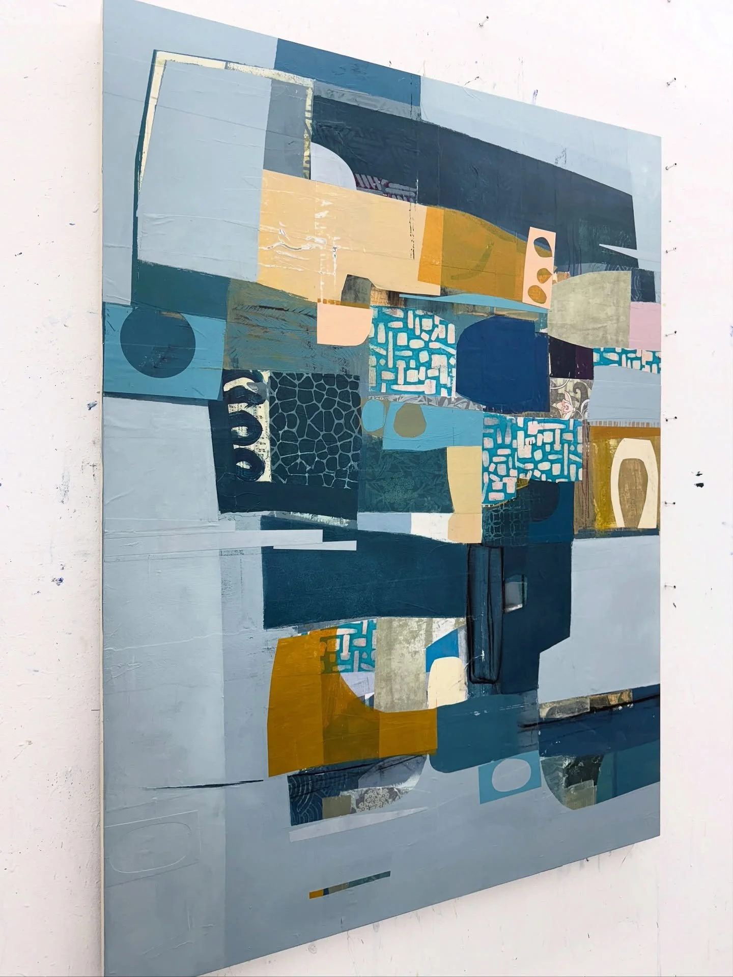 Studio wall - work in progress. 48&rdquo;x36&rdquo; panel

#artistlife #maker #slowresistance #deborahtcolter