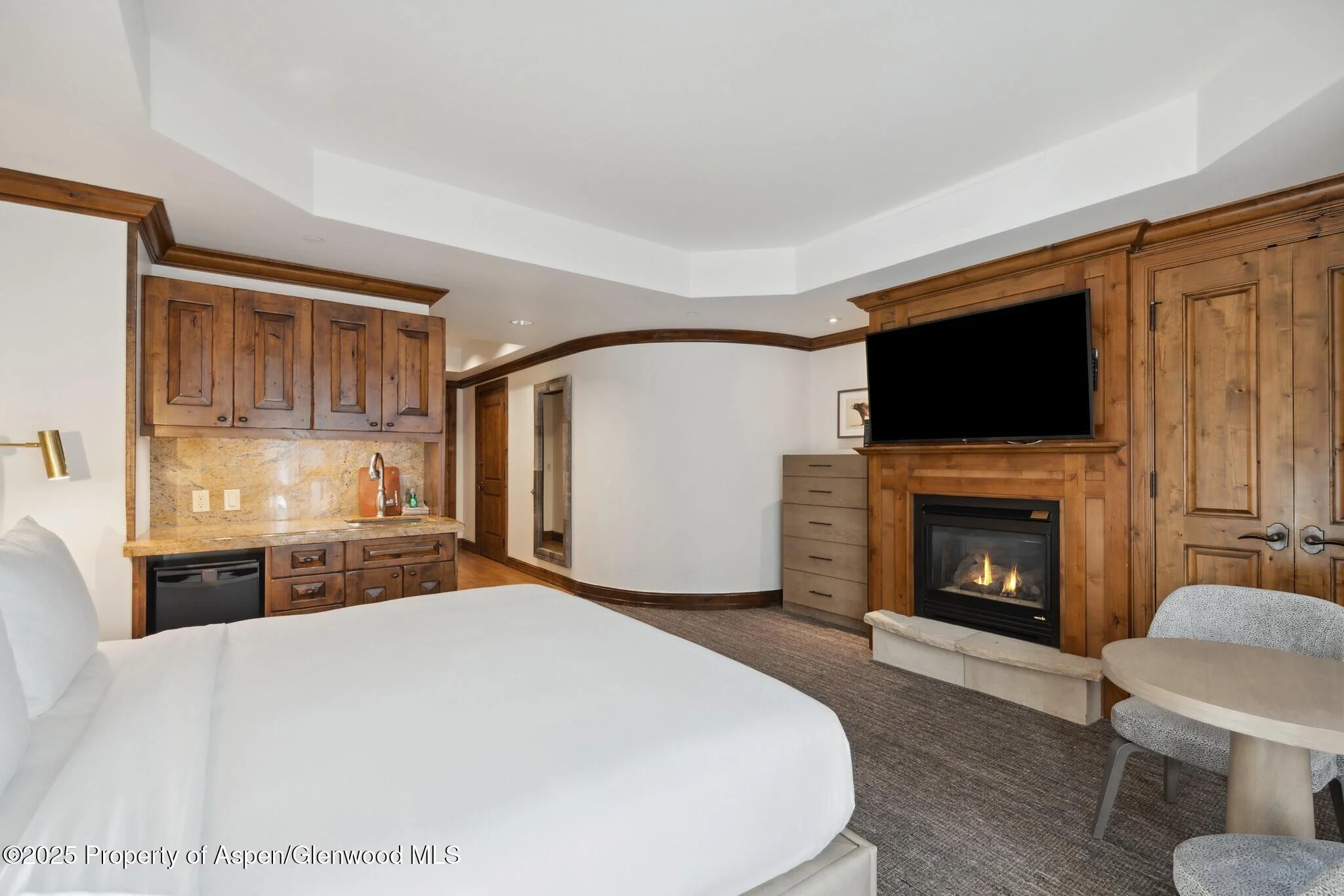 AMR_44A_Wk9_Bedroom.jpg