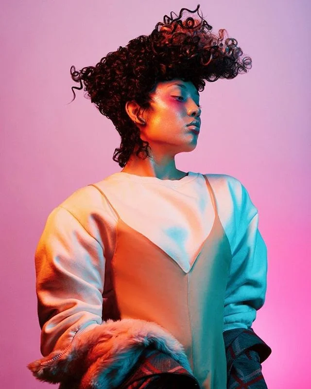 &curren; E L E C T I C ⚡ Y O U T H &curren;
.
This team @formacollectivesalon and this #bossbabe @chelseavonnejames it is sometimes hard to find the words...#gratefulaf feels too small to express my love 🥰 buuuut I will give a try... 3 years ago I h