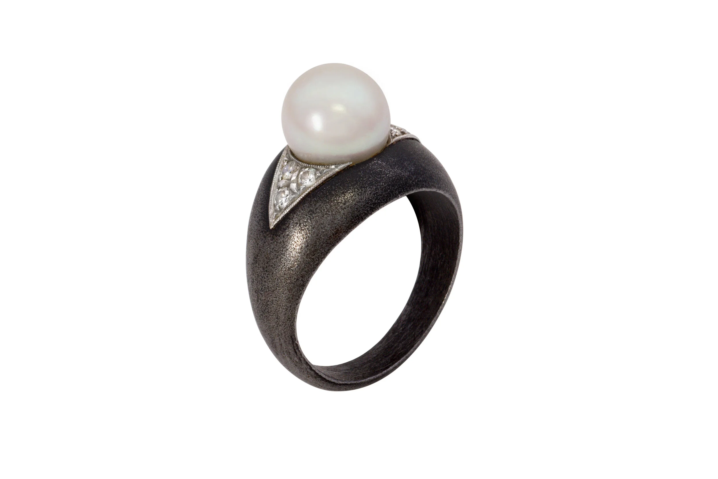 Marsh & Co. Diamond, Pearl, Steel and White Gold Ring