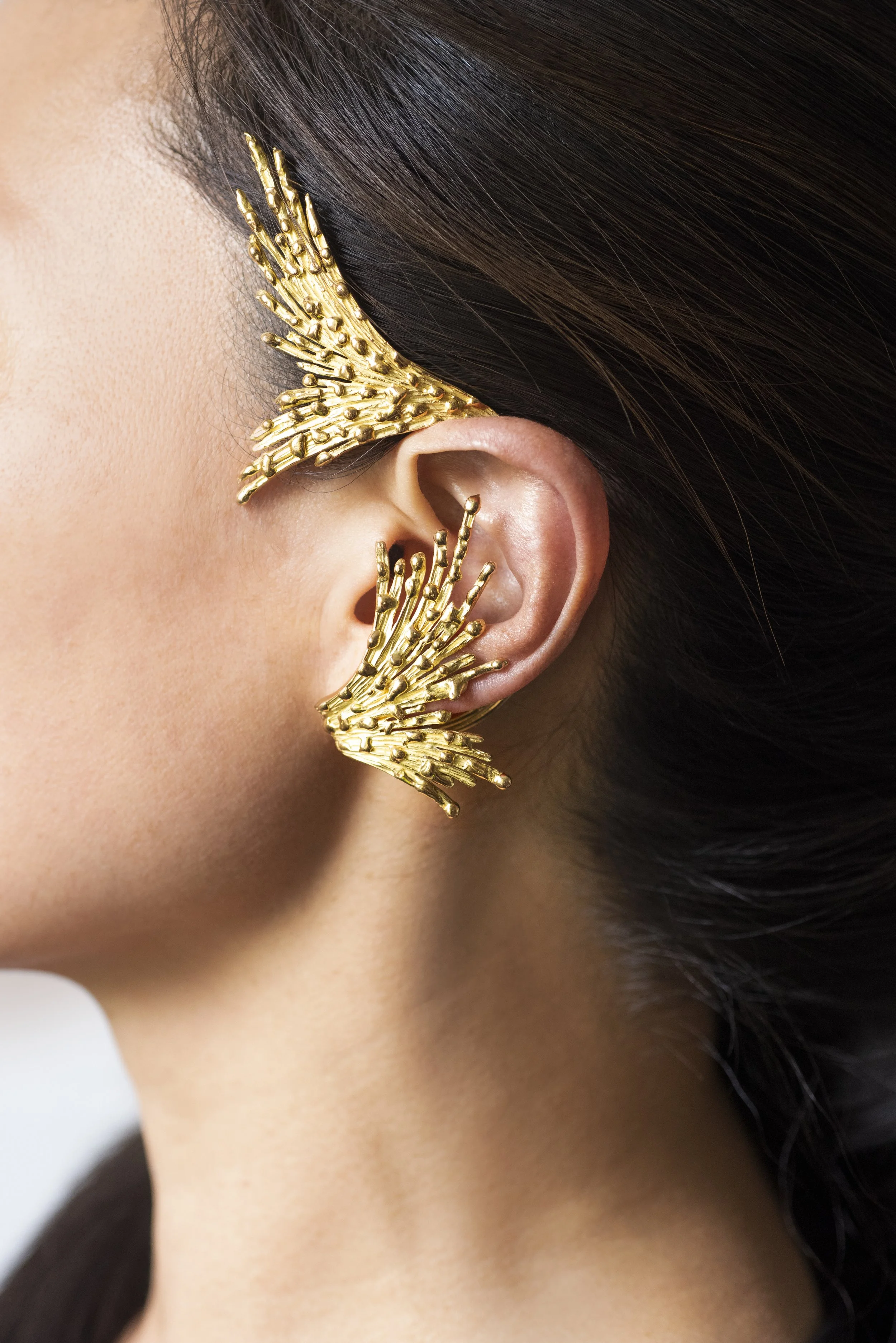 Chaumet 18K Yellow Gold Clip Earrings