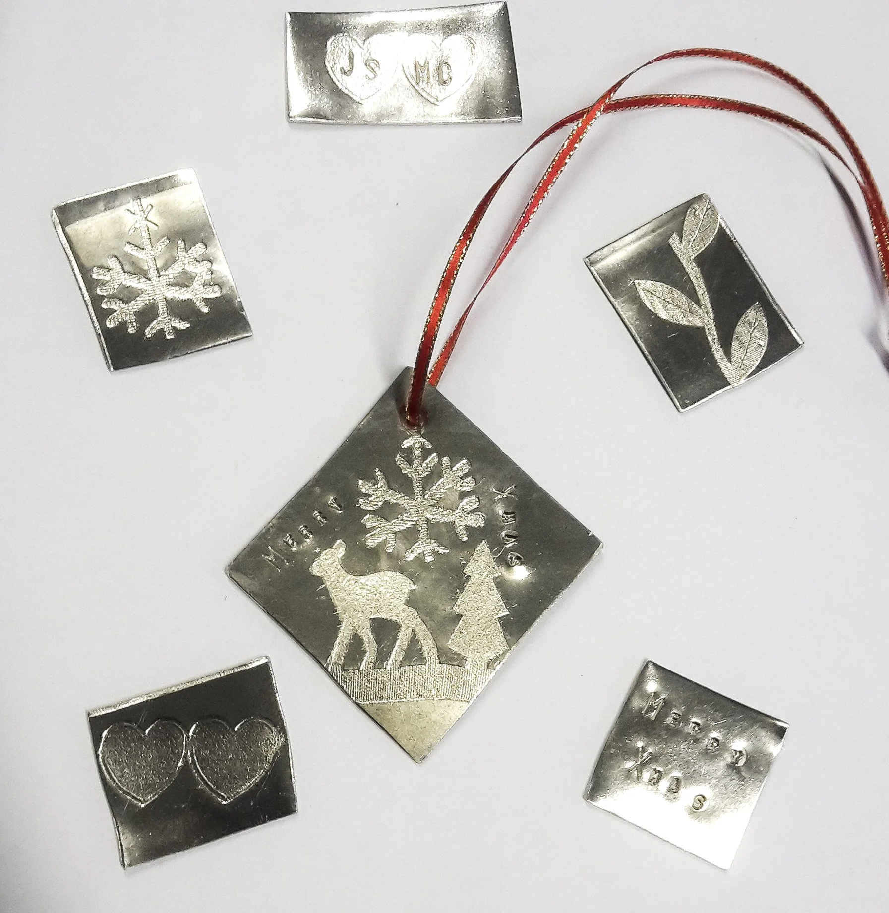 7th dec xmas decs.jpg