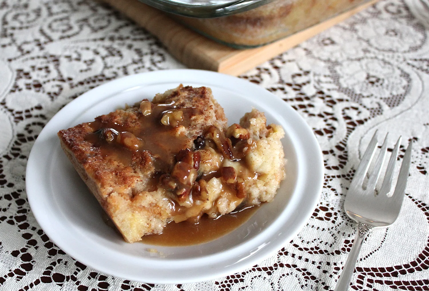 Meme's Bread Pudding with Praline Sauce