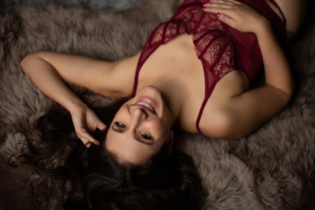 Perfect-Valentines-Day-Gift-You-Seattle-Boudoir-Co_0012.jpg